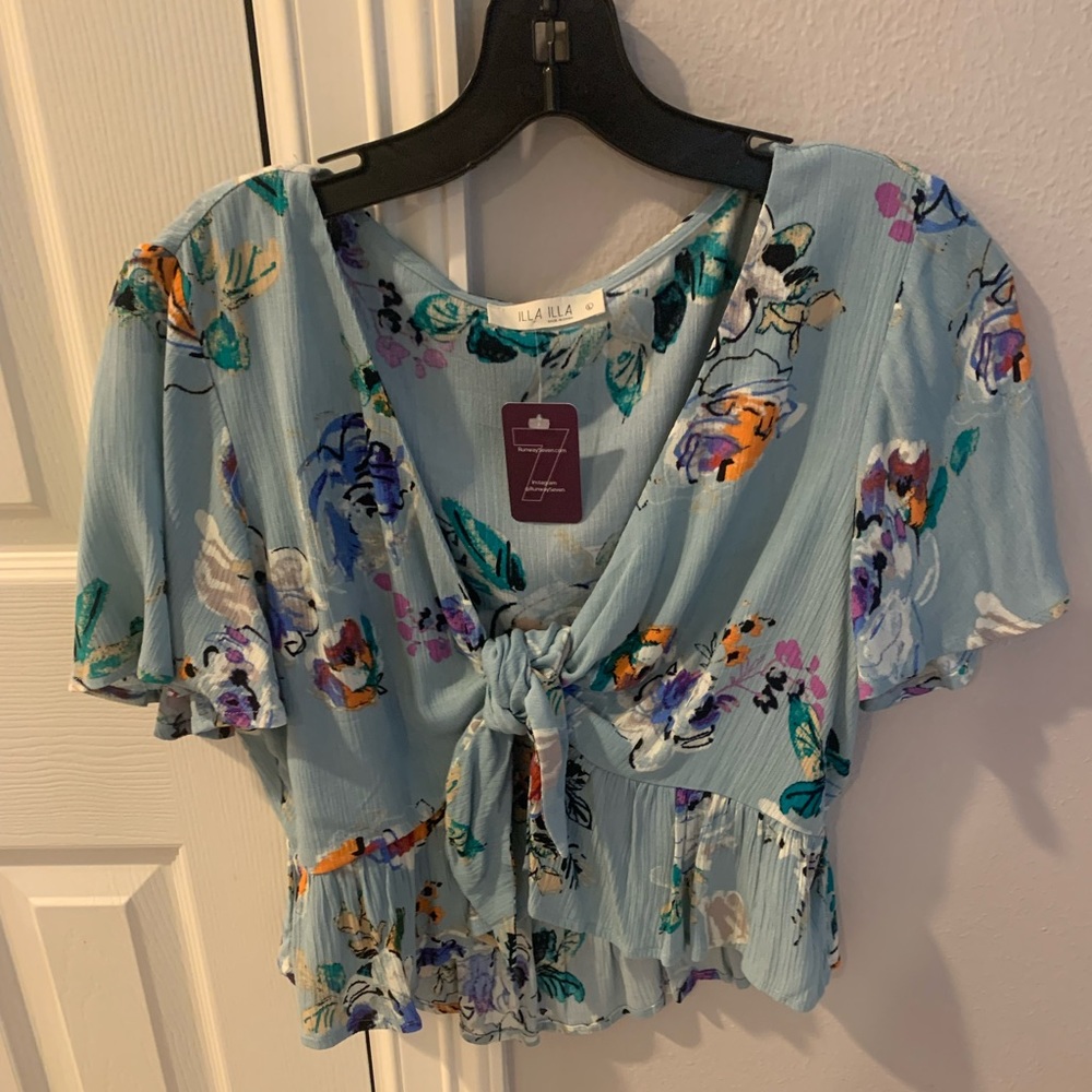 Cute top!